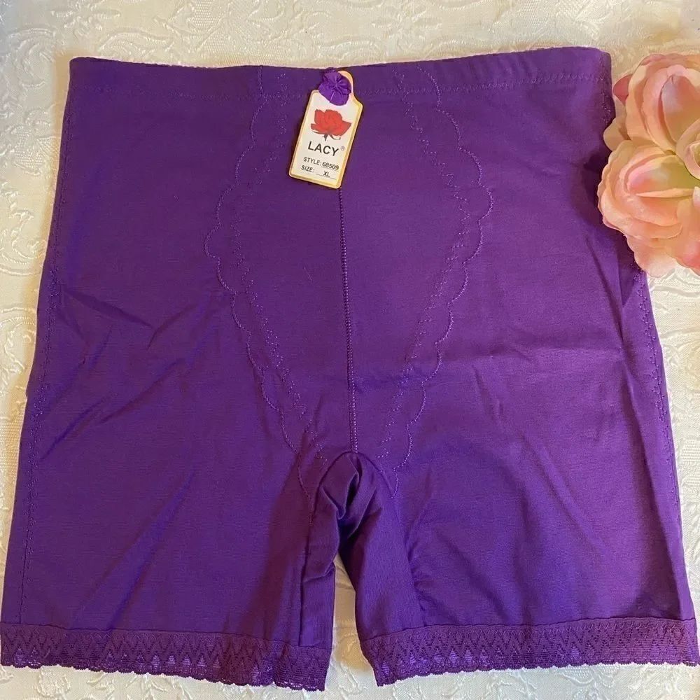 Lacy high waisted seamless shorts tummy control